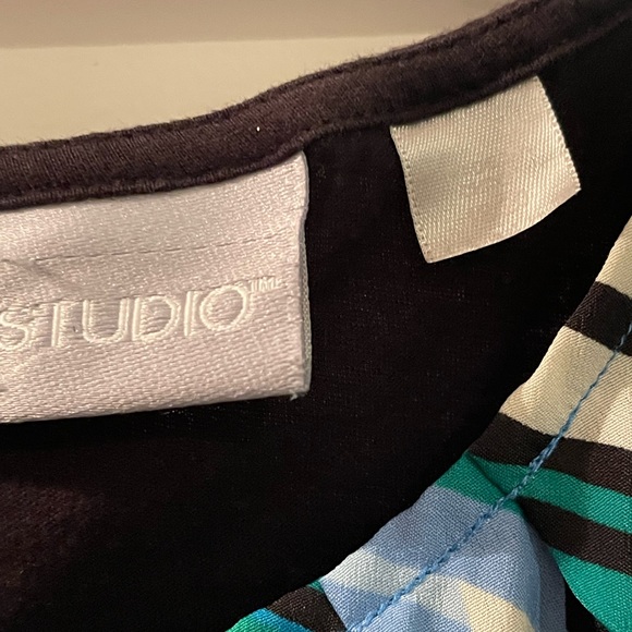 18/20 Avenue Top - Picture 3 of 3